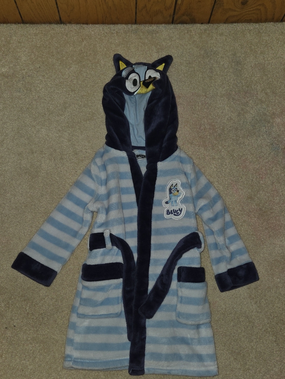Bluey Kids' Light Blue & Navy Hooded Robe